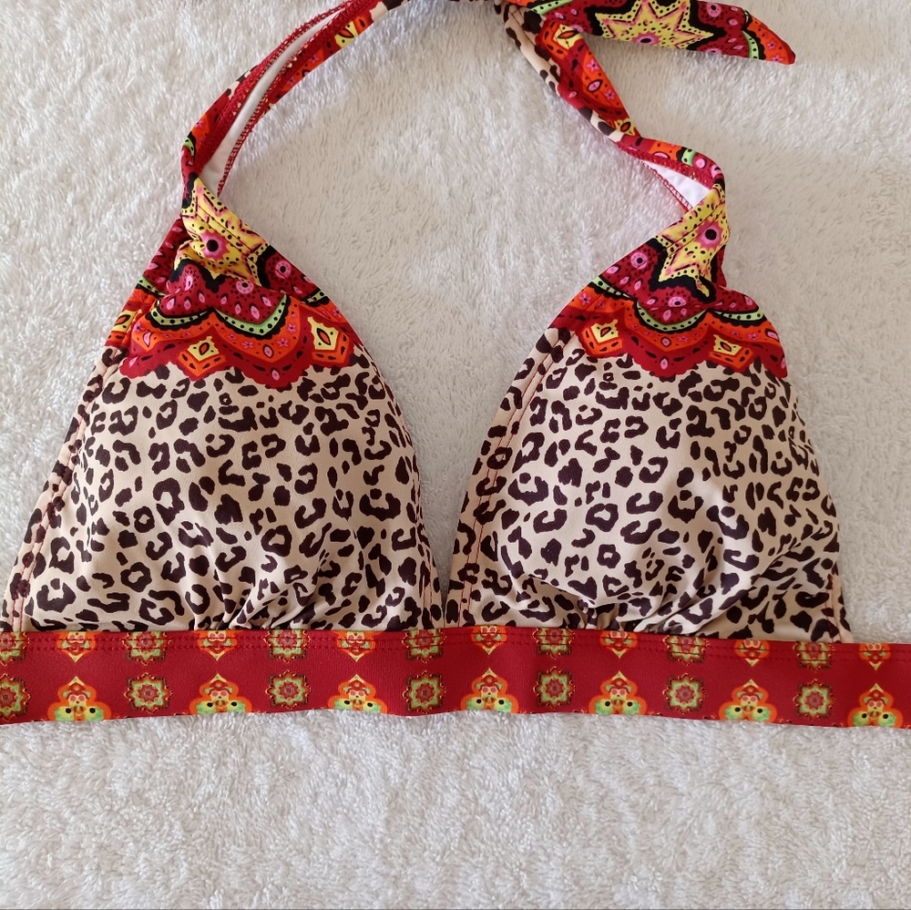 Venus Flirty Leopard Jungle Mosaic Bikini Set, Top Size B, Bottom Size 4 - Picture 6 of 15